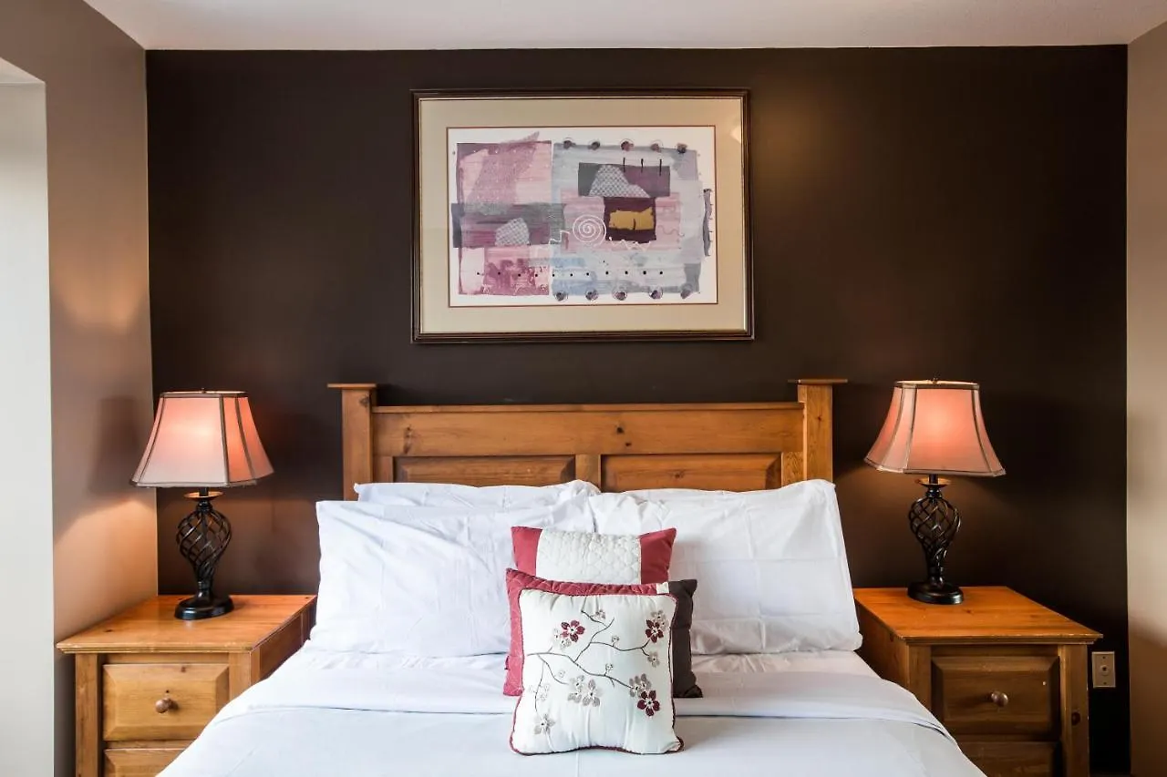 Whistler Blackcomb Vacation Rentals - Village North 0*,