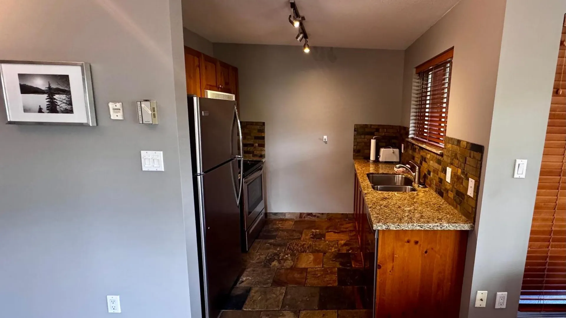 Whistler Blackcomb Vacation Rentals - Village North Apartment